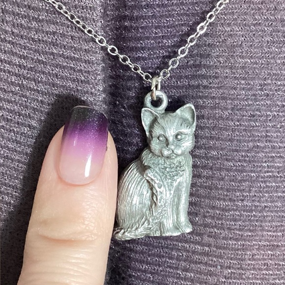 Spoontiques Pewter Cat Feline Pendant Charm Necklace - Picture 7 of 8